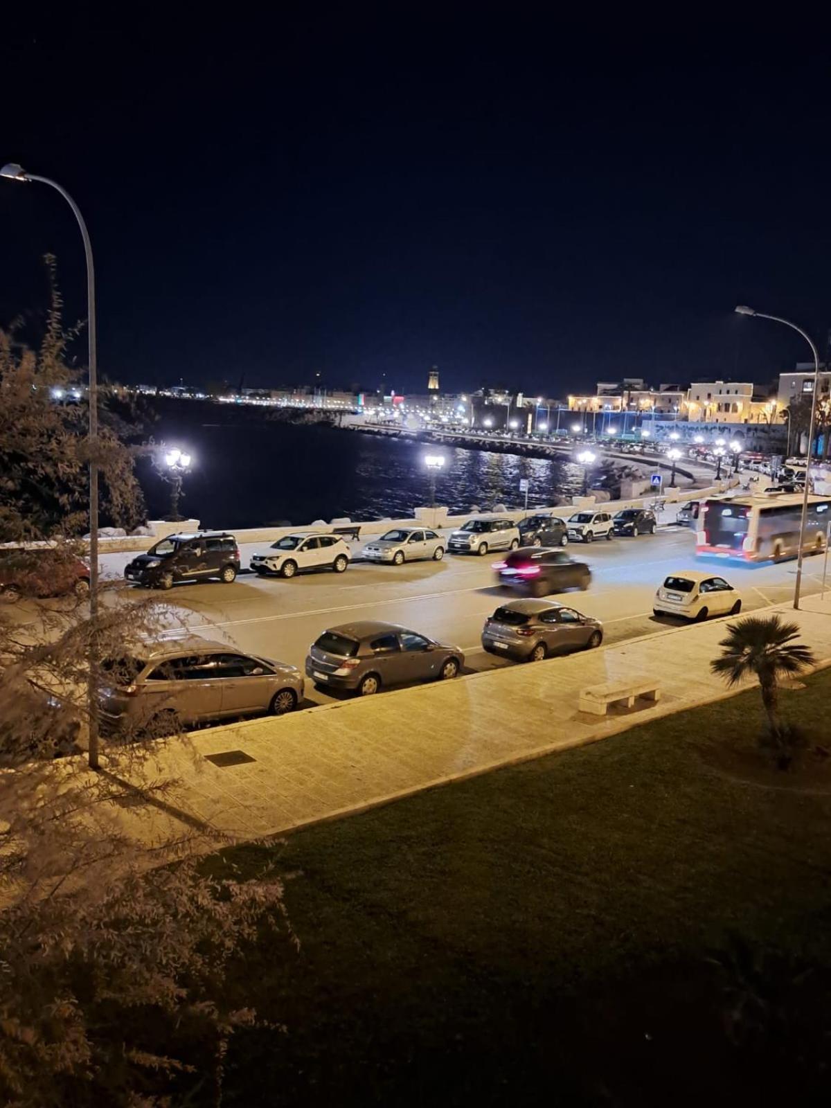 Apartamento Il Cortiletto Bari Exterior foto