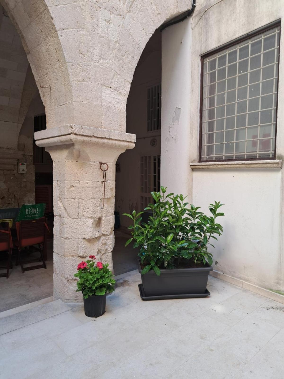 Apartamento Il Cortiletto Bari Exterior foto