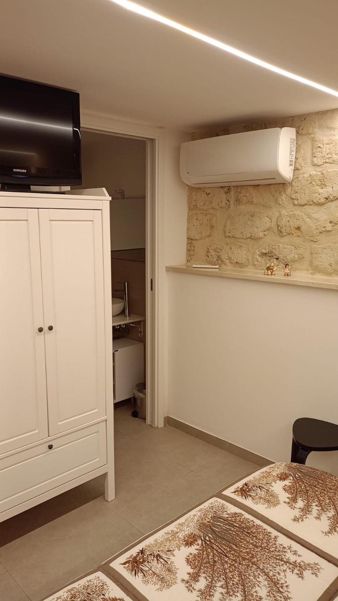 Apartamento Il Cortiletto Bari Exterior foto